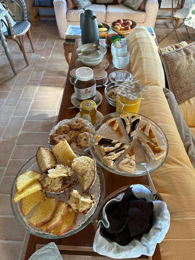 Borgo Cardaneto Bed & Breakfast Montone  Dış mekan fotoğraf